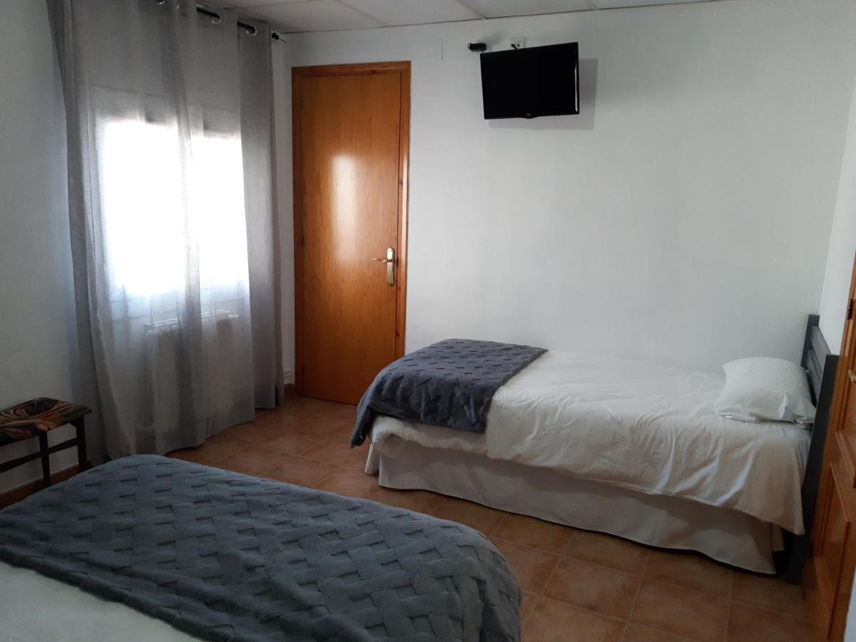Fonda Toldra Hotel Ulldemolins Ngoại thất bức ảnh