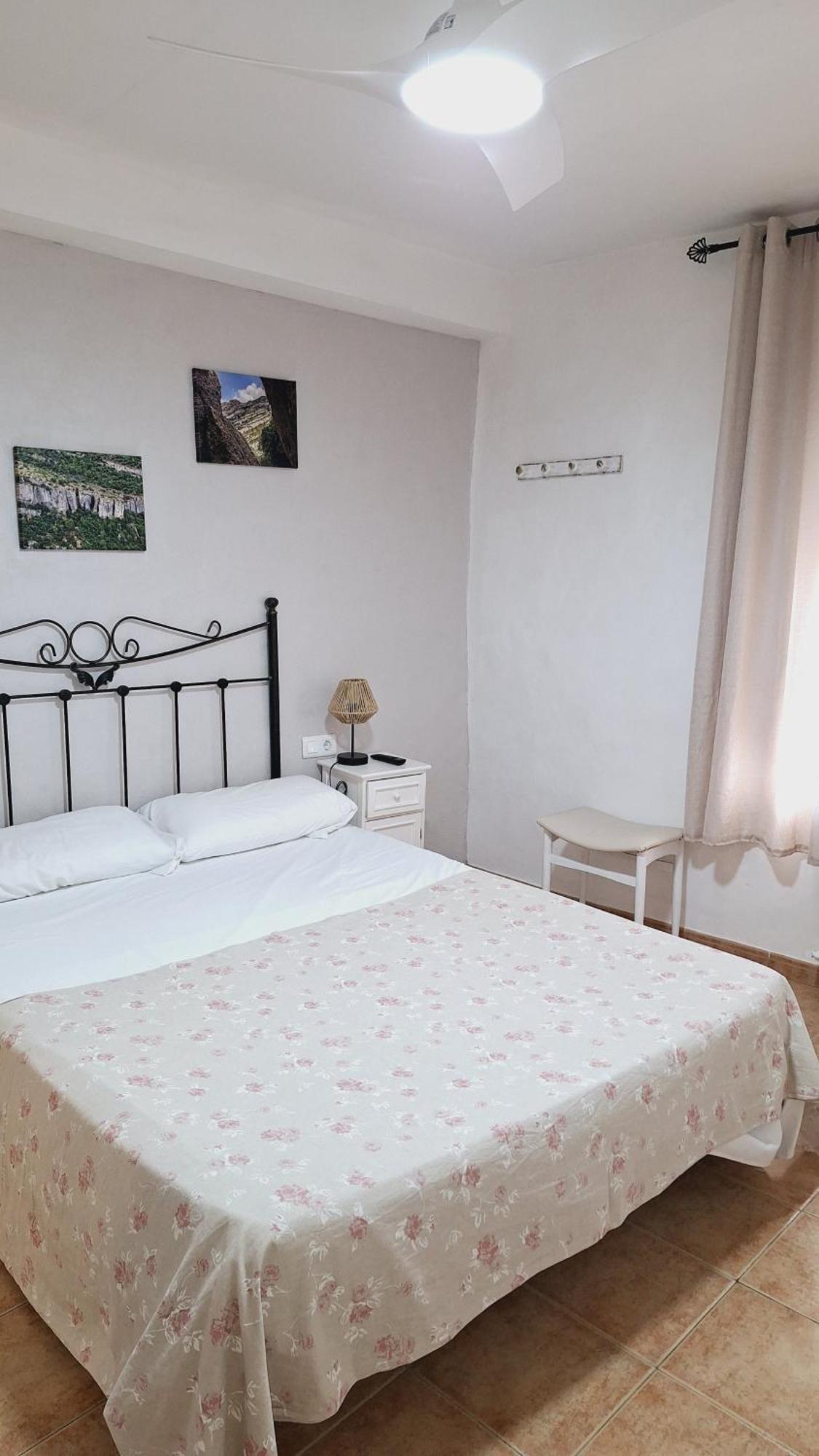 Fonda Toldra Hotel Ulldemolins Ngoại thất bức ảnh