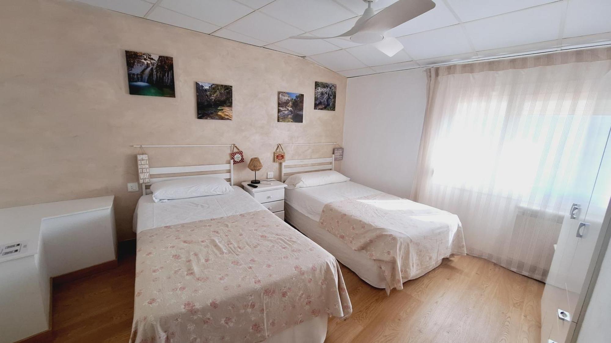 Fonda Toldra Hotel Ulldemolins Ngoại thất bức ảnh